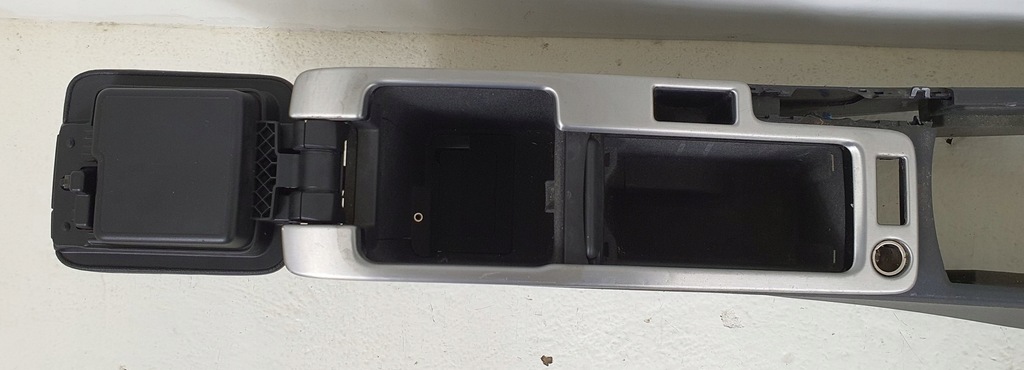 фото №5, Туннель средний подлокотник volvo c70 ii europa