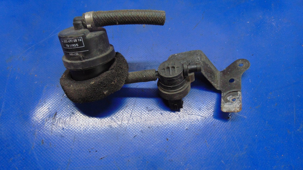 фото №1, Клапан вакууму 3.0 v6 mercedes w203 00-07 rok