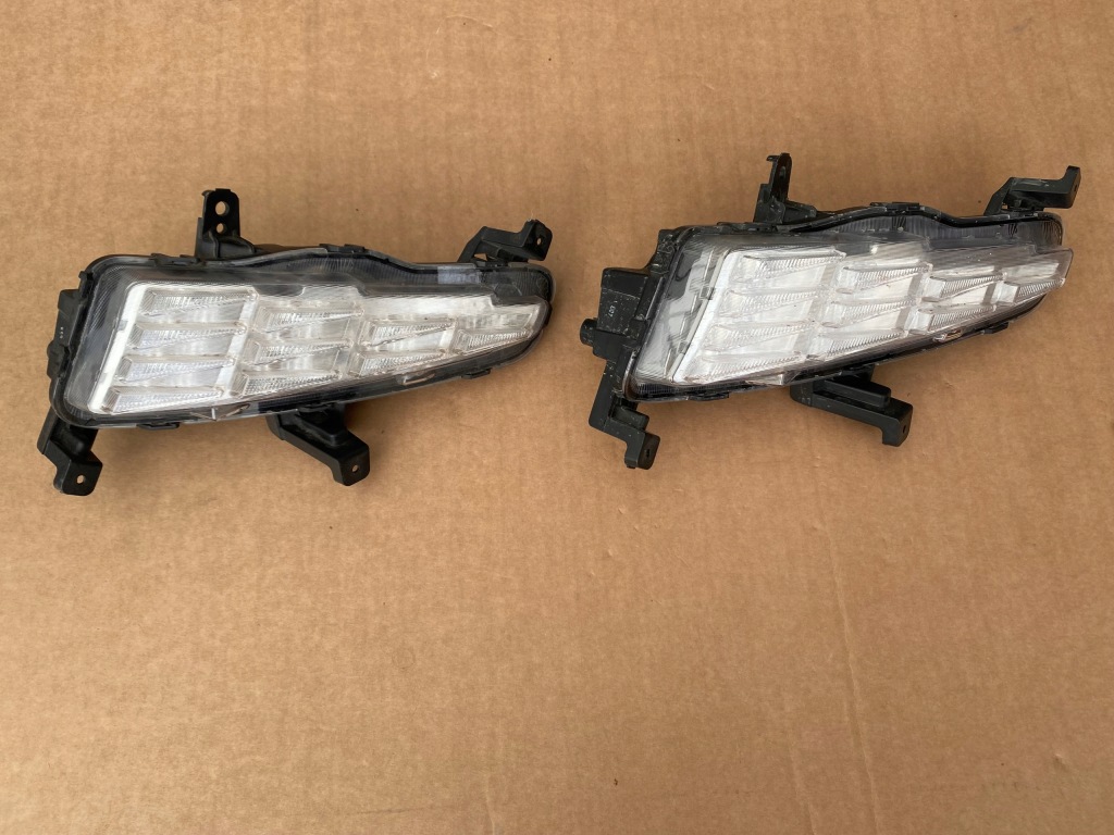 фото №1, Hyundai i30 iii lift противотуманная фара левый led