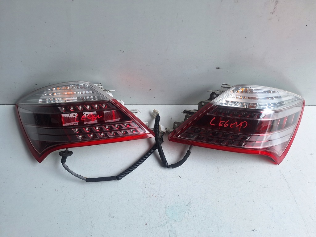 фото №1, Honda legend iv lift 08- лампа задняя правая led