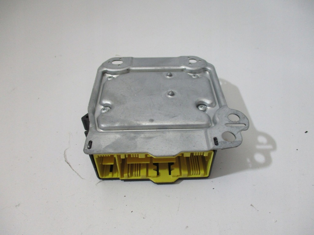 фото №1, Модуль датчик подушка безпеки mercedes-benz оригінальний номер a2469000903