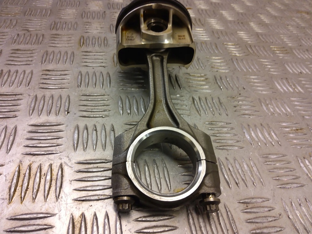 фото №8, Alfa romeo stelvio 2020 поршень з шатун