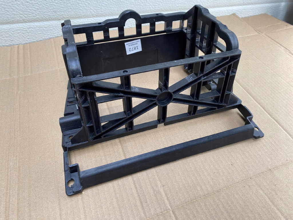 фото №3, Bmw 5 e60 e61 каркас кронштейн радио радио