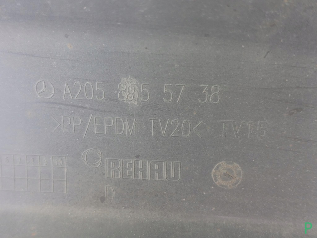 фото №13, C-klasa c63 w205 amg sedan lift дифузор карбон задня