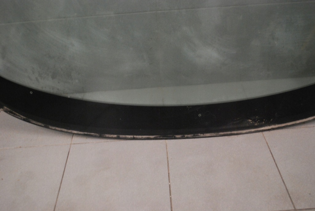 фото №11, Стекло перед jaguar xf 2008r оригинал подогрев