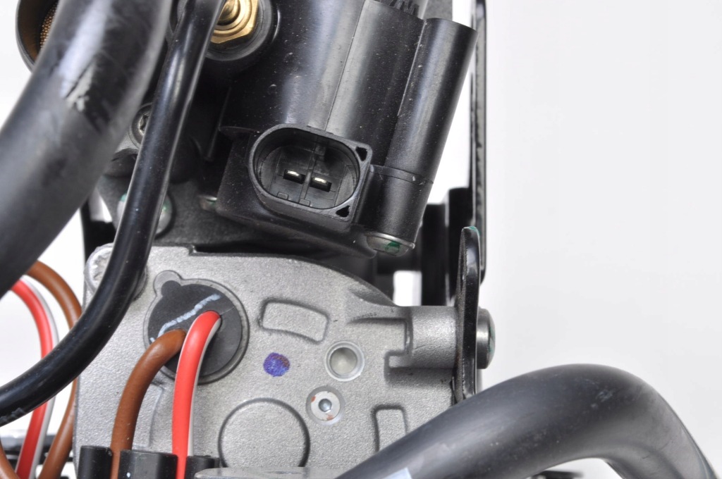 Bmw g60 2.0 plug in компресор підвіска пневматичний 6894904 4722520100 Київ