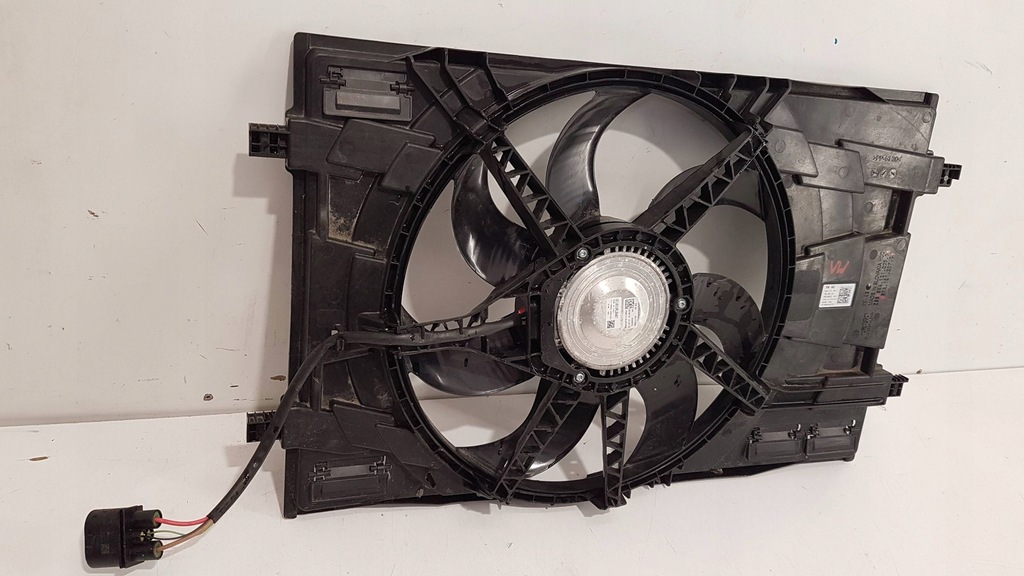 фото №6, Vw golf passat вентилятор корпус вентилятора orginal 5wa121205d 5wa121203l