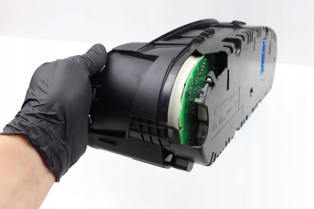 фото №9, Vw golf vi счетчик приборы спидометр 1.4 1.6b europa 5k0920860d