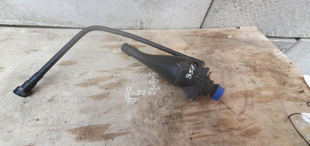 фото №4, Заливная горловина adblue крышка труба peugeot expert iii 9810969380