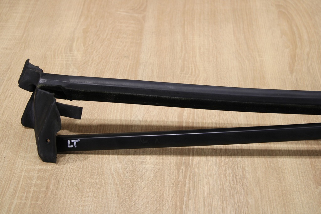 фото №3, Молдинг уплотнитель дверь левый задняя renault megane ii cc cabrio