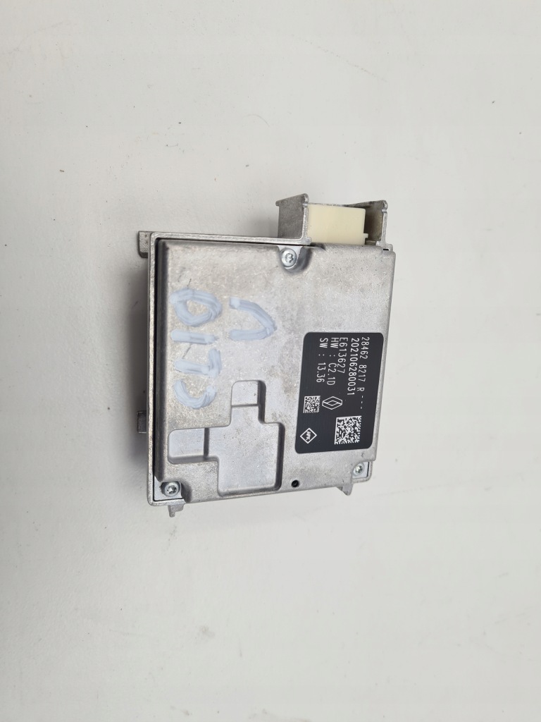 Renault clio v камера перед 284628217r Цена