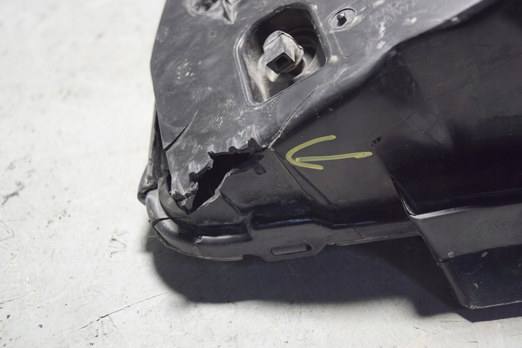 фото №10, Лампа левый перед ford mustang v 05-