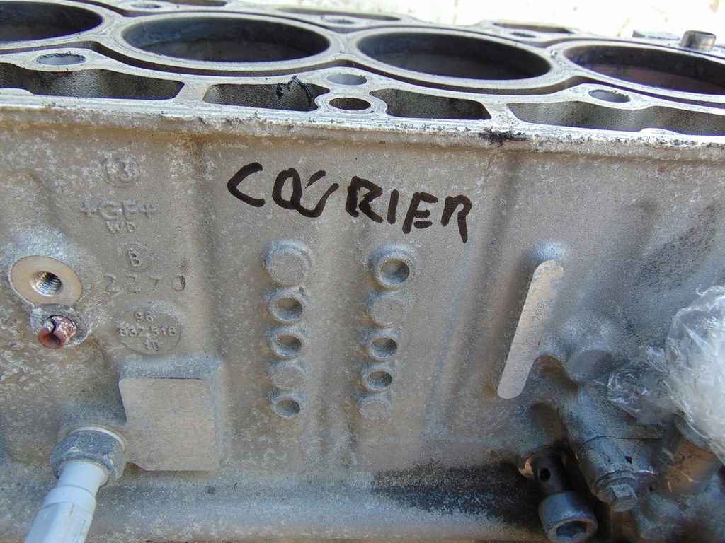 фото №10, Блок двигателя dół ford courier mk2 1.5 tdci ugca