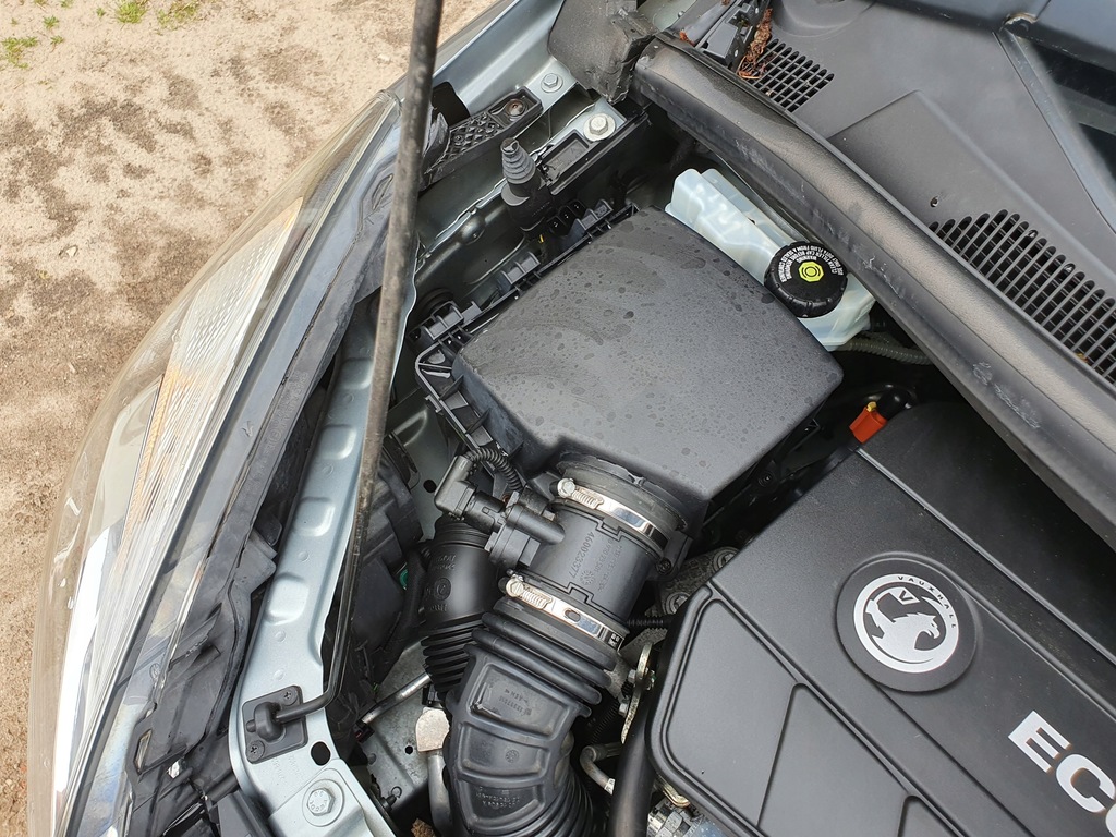 фото №1, Корпус фильтра воздуха opel meriva b 1.6 cdti