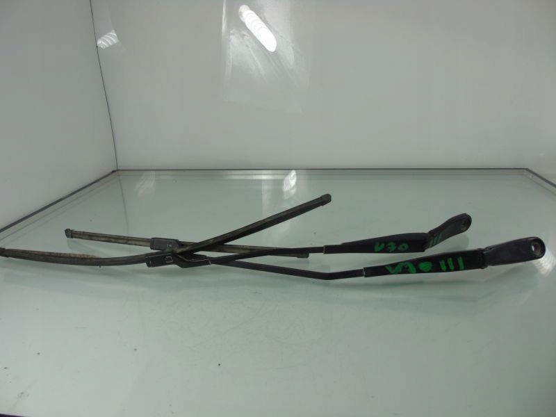 фото №1, Volvo v70 iii s80 ii рычаг рычаги дворник kpl