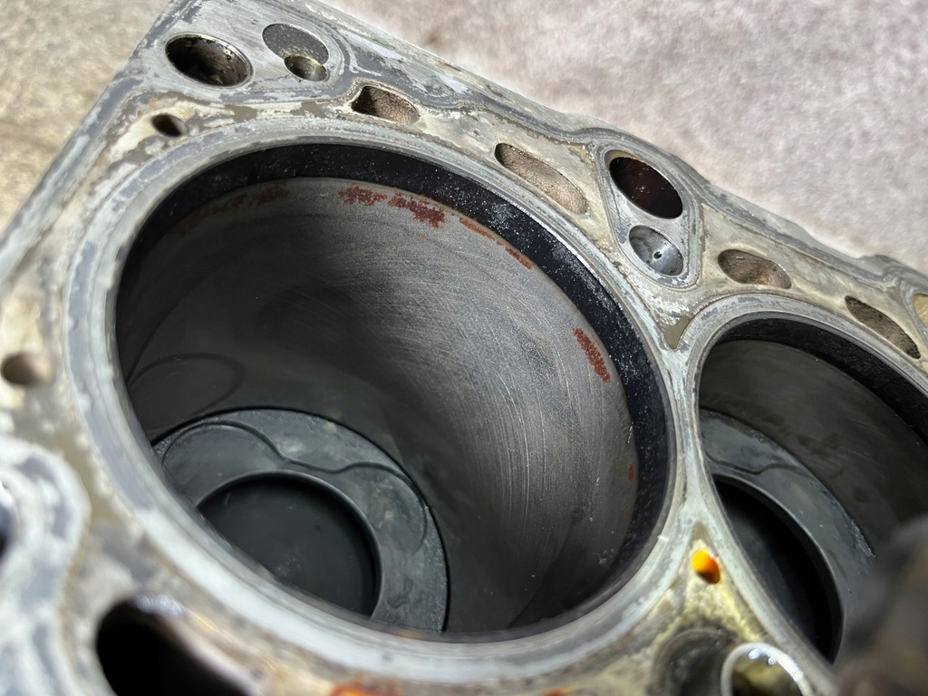 фото №14, Блок двигуна wal поршні bmw e70 x5 3.0 d m57n2 306d3 e71 e90 e92 e83 e65 e60