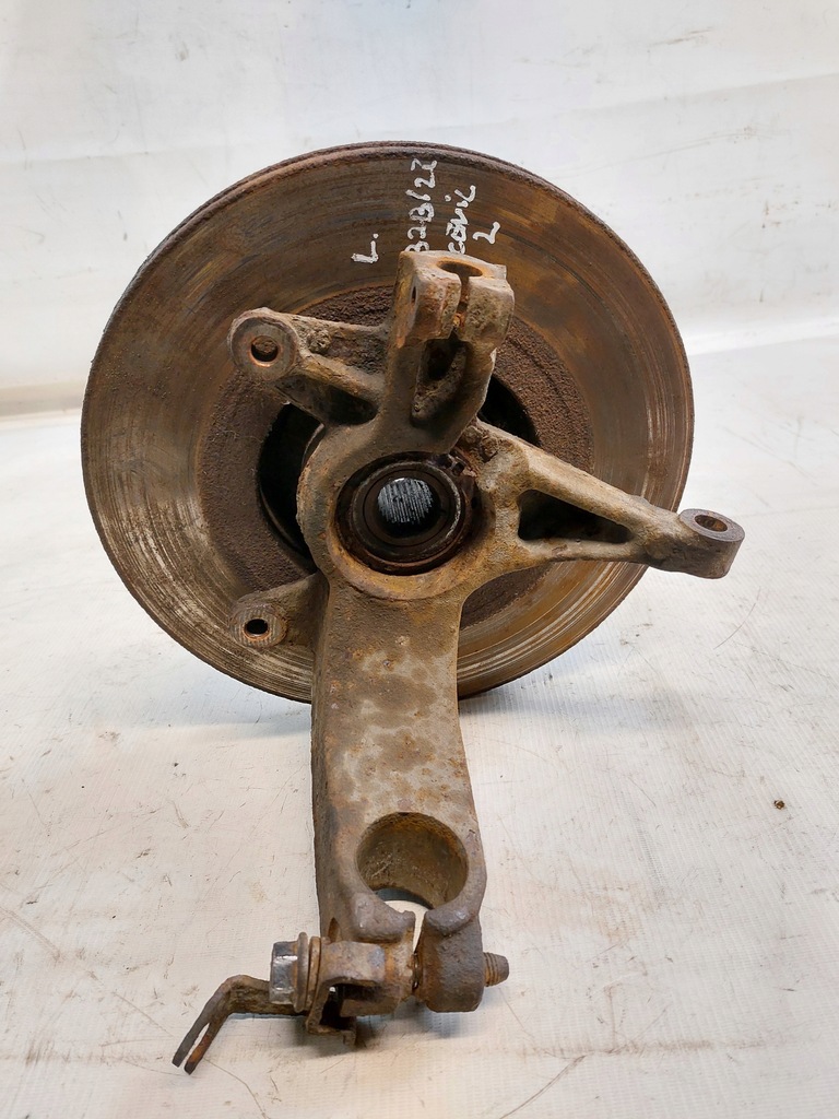 фото №2, Поворотный кулак ступица правый перед renault scenic ii 1.9dci