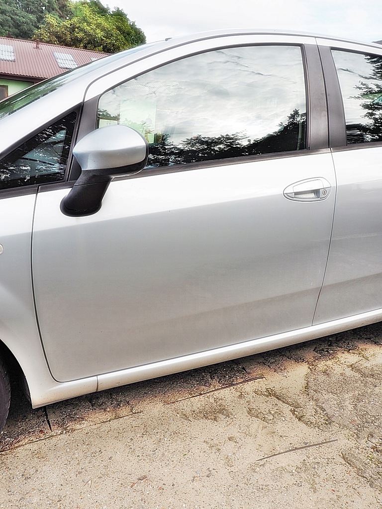 фото №5, Grande punto скло двері перед задня права ліва