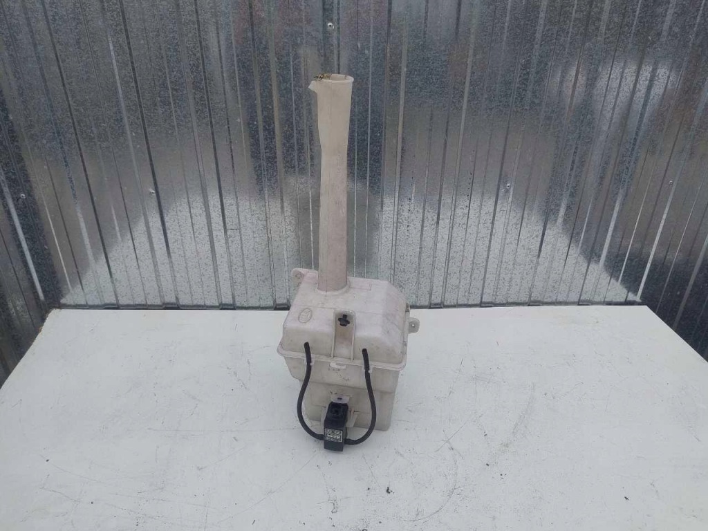 фото №1, Бачок омывателя kia carens iii