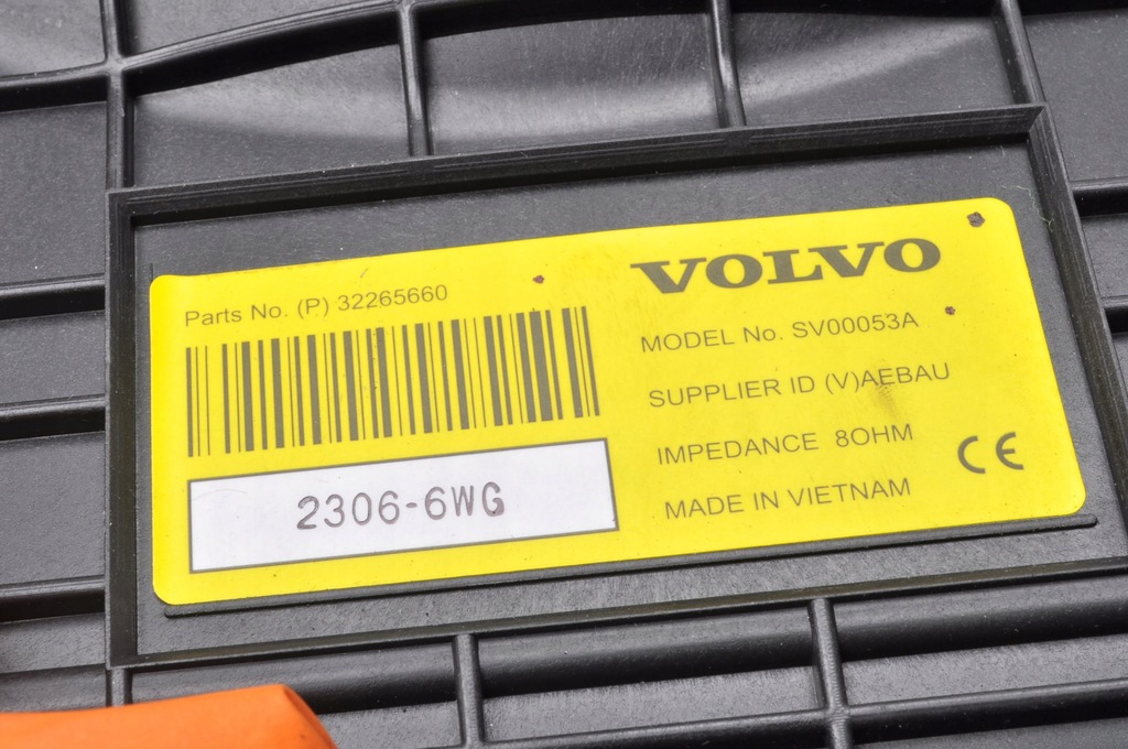 фото №16, Volvo xc60 2023 rok динаміки аудіосистема комплект динаміків bowers wilkins