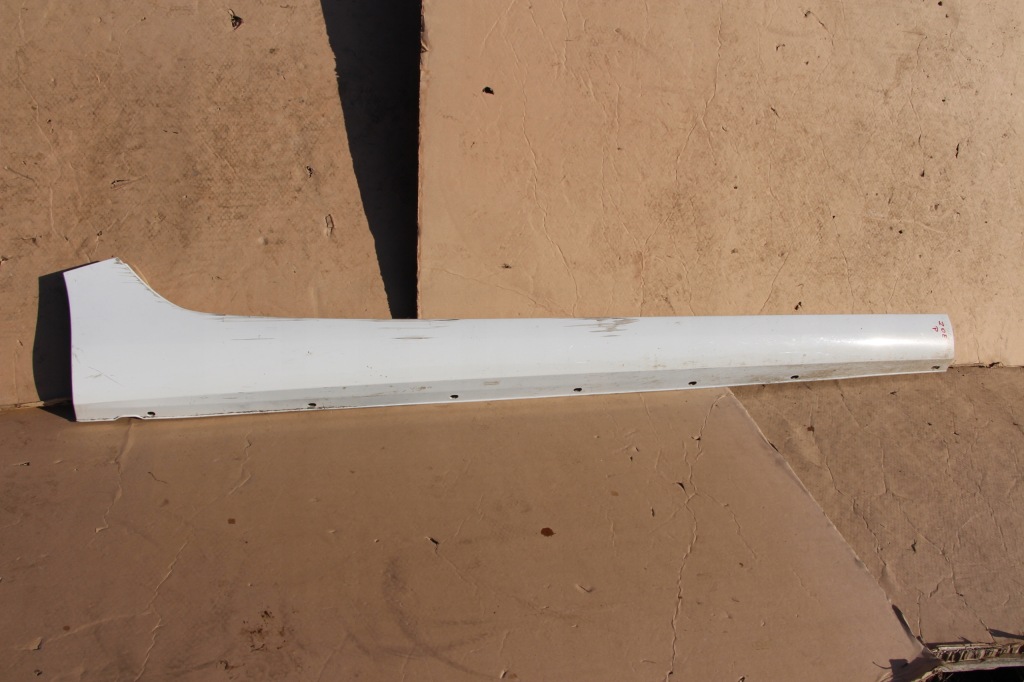 фото №1, Renault zoe ii lift правая молдинг накладка порог 18+