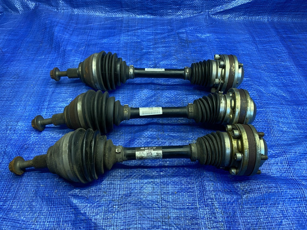 фото №1, Vw audi seat skoda привідний вал półośka ліва 5q0407271ap