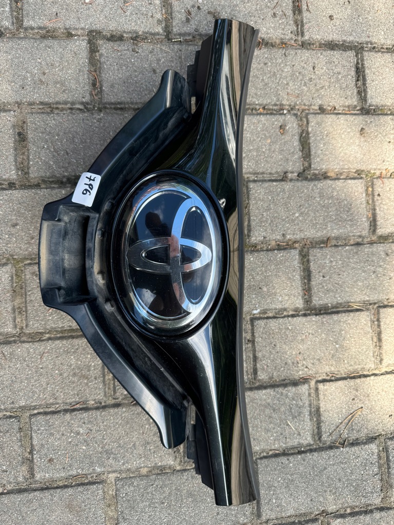 фото №1, Toyota chr ch-r решётка радиатора решётка радиатора оригинал przedlift