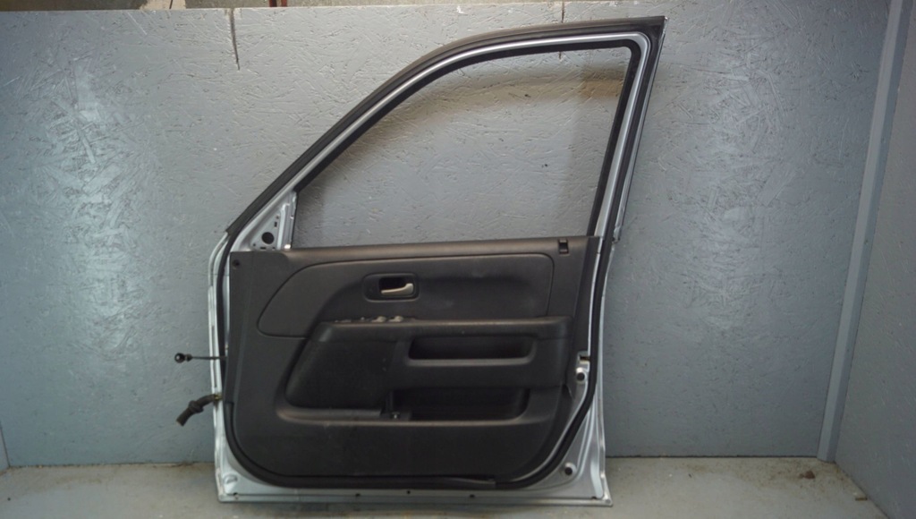 фото №15, Honda cr-v ii дверь правый перед d1511