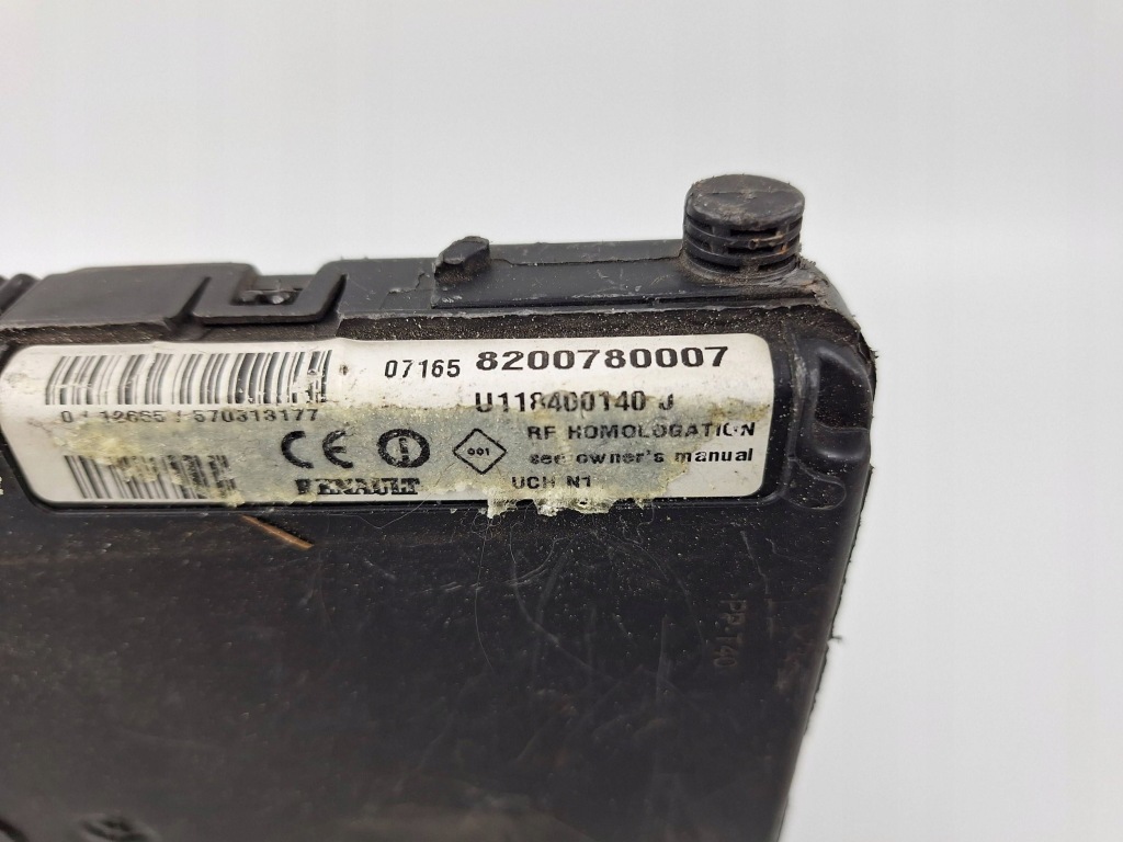 Коробка запобіжників opel astra h 8200780007 Недорого