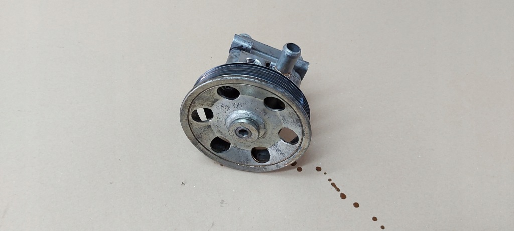 фото №1, Насос підсилювача maserati granturismo 4.7