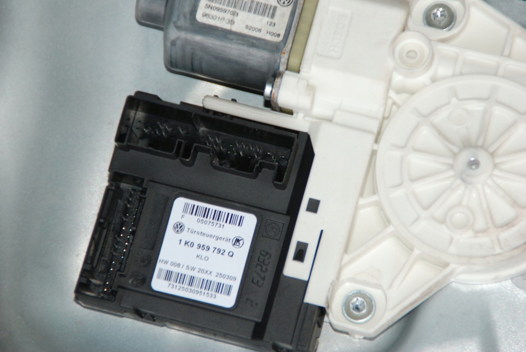 фото №5, Механізм скло l / p перед vw tiguan i