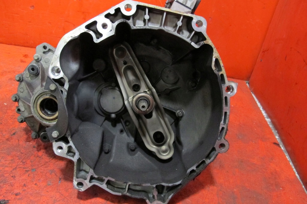 фото №1, Mini one cooper r50 r52 r53 1.6 16v w10b16a коробка передач передач 7531772 82tys