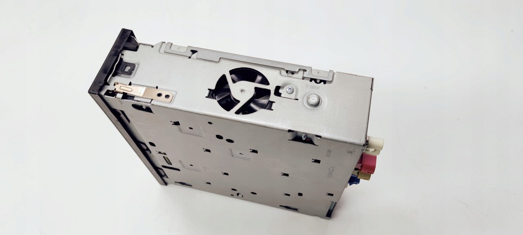 фото №9, Audi mulimedia навігації зчитувач карта sd audi a3 8v 8v0035864 8v0035864