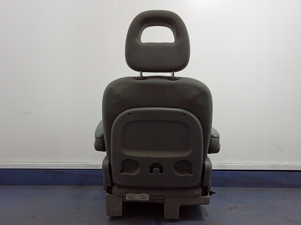 фото №5, Voyager iv caravan сиденье задняя правый задний 2 ряд