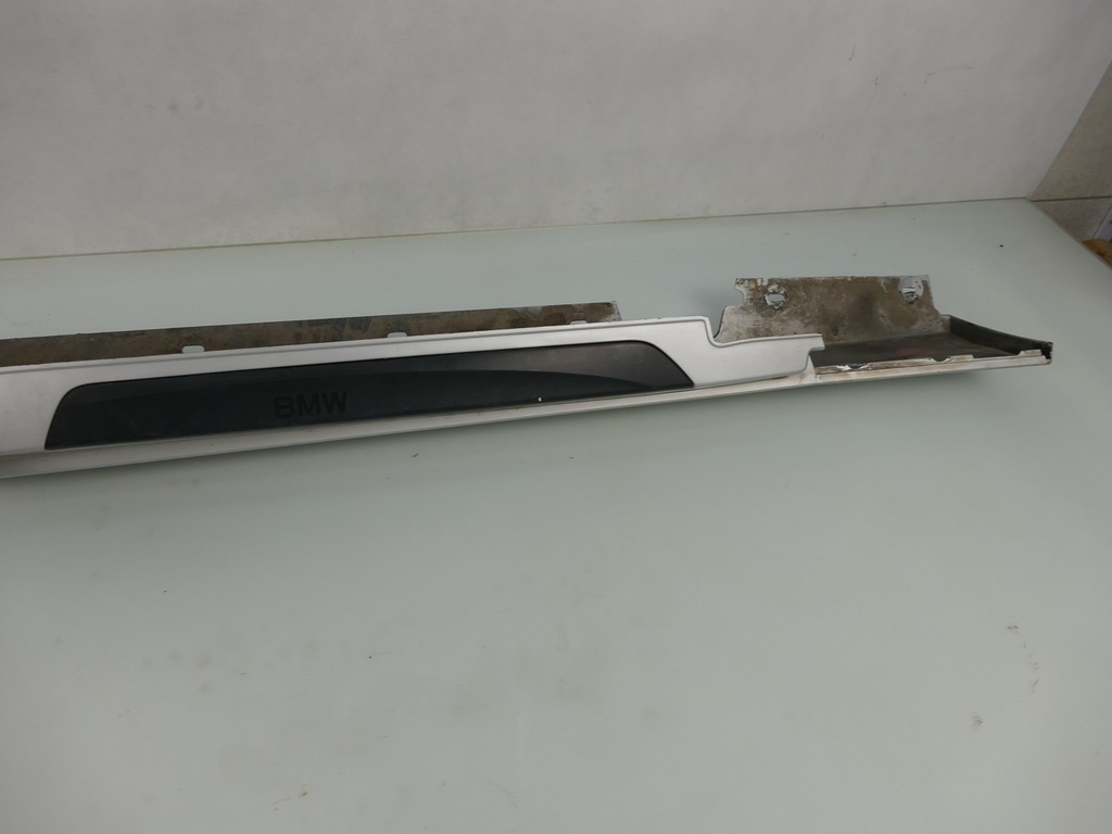 фото №8, Bmw e87 1 молдинг порог правая накладка серебристая