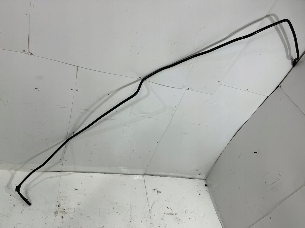 фото №1, Porsche оригинальный номер 97020135100 шланг топлива