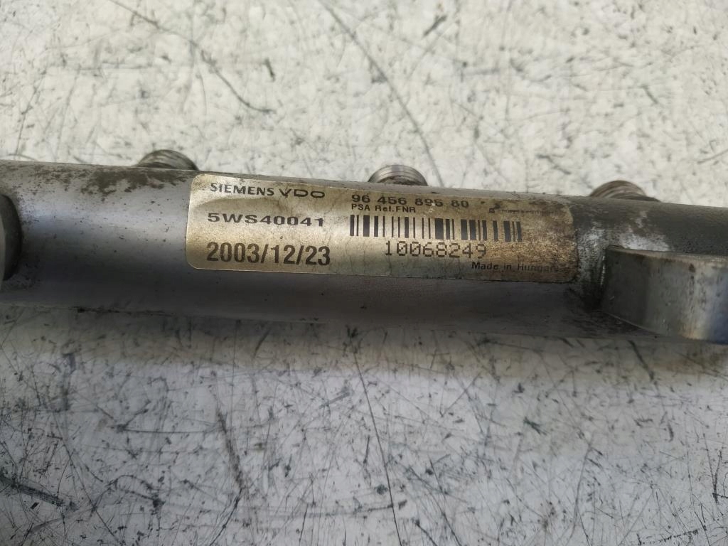 фото №4, Молдинг упорскування ford galaxy mk3 2.0 tdci