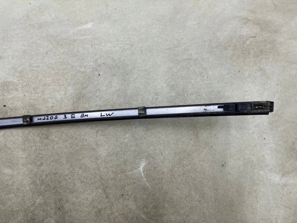 фото №12, Молдинг mazda 3 iii bm 13-19r. кровельная левая накладка заглушка