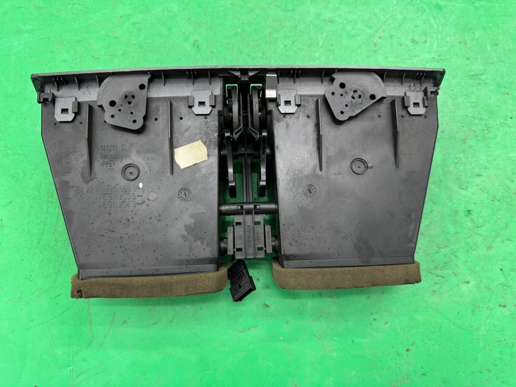 Решітка обдув середня панелі приладової панелі 82235990 bmw 7 e65 e66 01- європа Київ