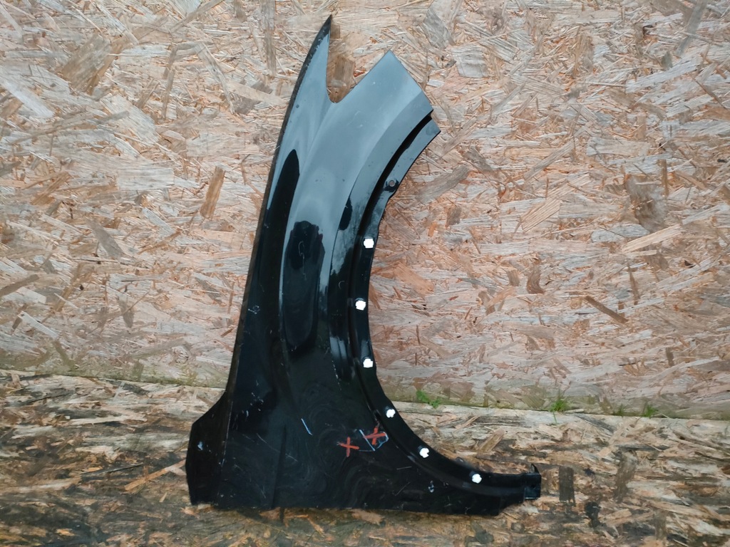 фото №1, Vw t-roc крила правий перед передній чорний