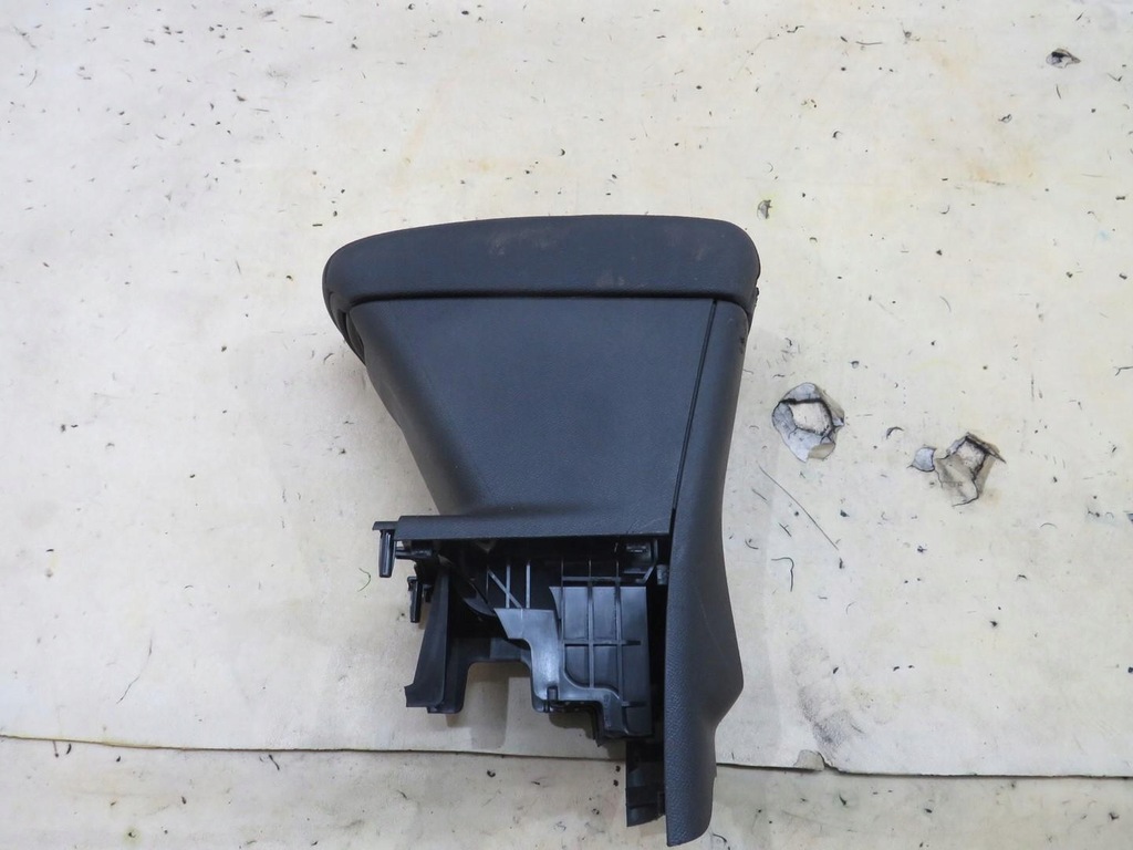 фото №6, Подлокотник кожа opel corsa f