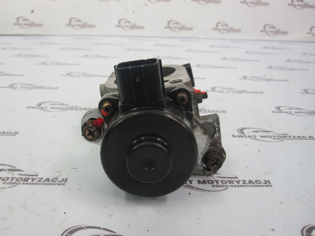 фото №5, Isuzu trooper 3.0 d 4jx1 160km 02r дроссельная заслонка