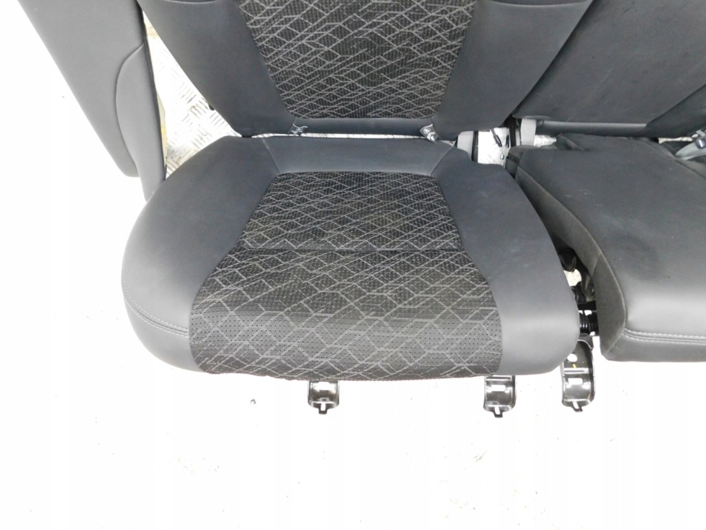 фото №12, Сидіння комплект обшивки напівшкіра - peugeot 3008 i fl 09-16