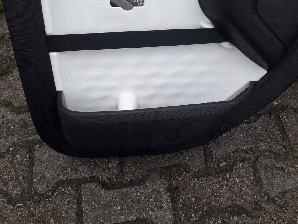 фото №2, Обивка обшивка renault twingo iii задняя правая