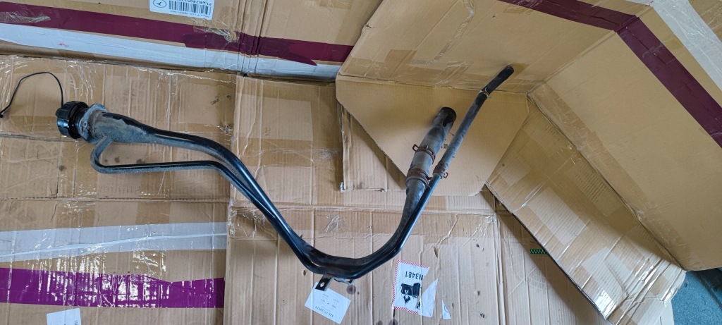 фото №3, Mitsubishi space star ii lift 15-19 заливна горловина пального трубка шланг бензин 5двері