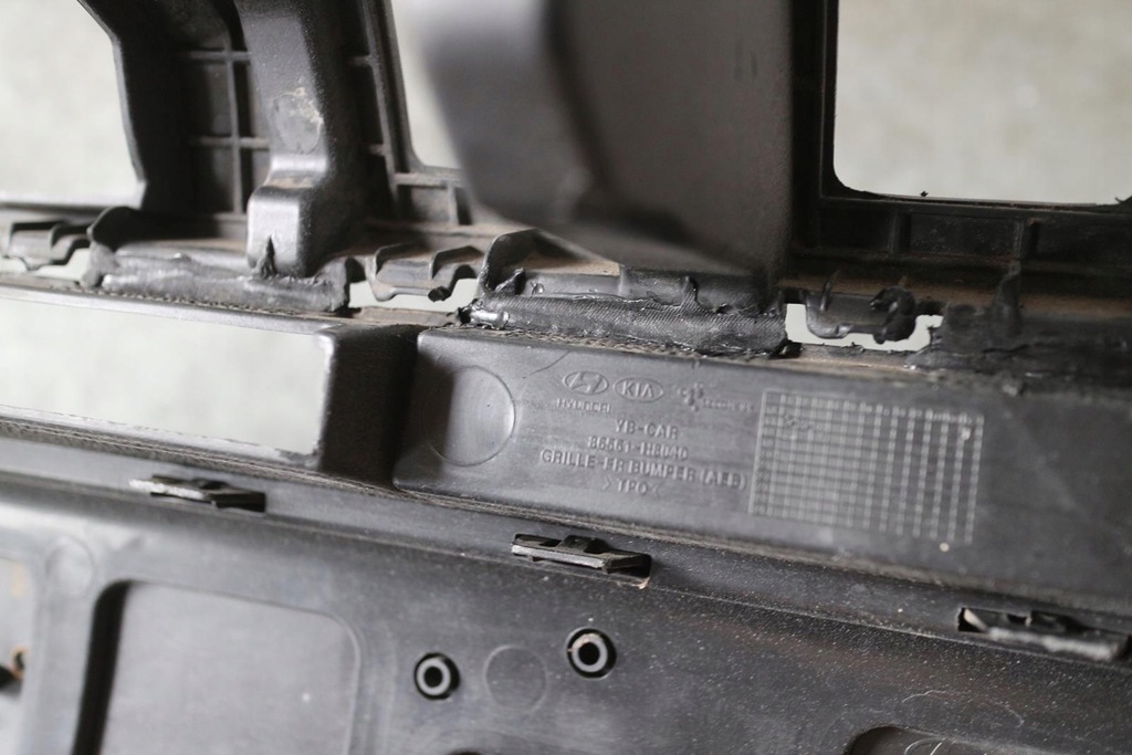 фото №13, Решётка средняя pod радар kia rio 4 iv 2017- 86562-h8030