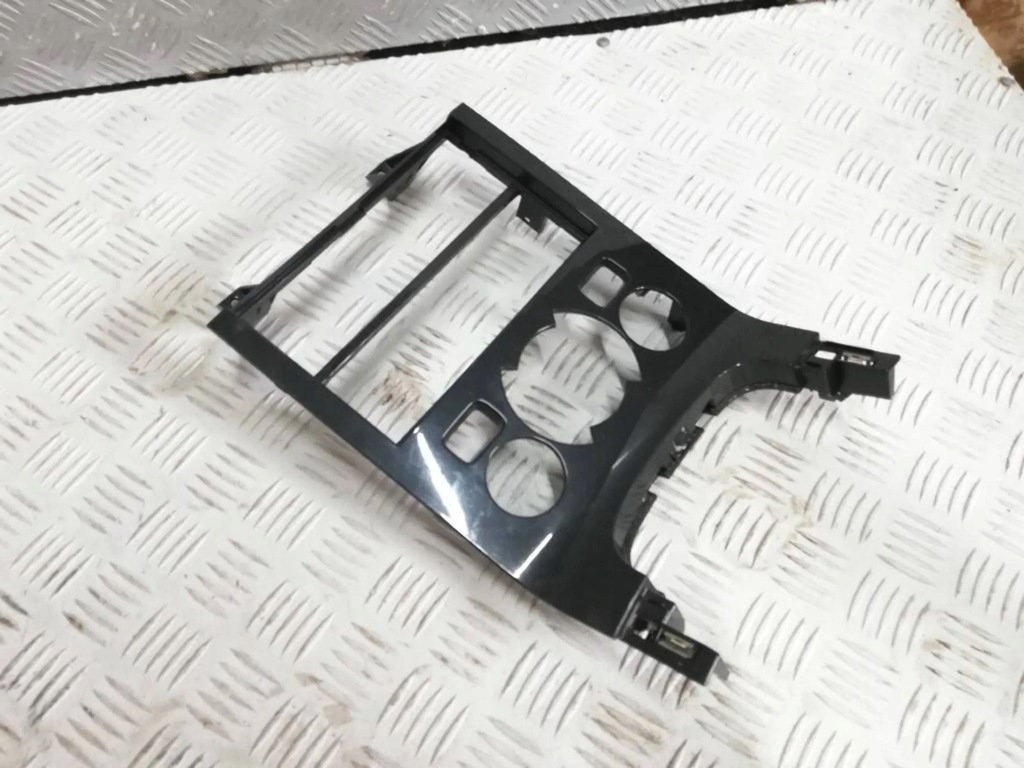 фото №1, Peugeot 3008 рамка панель радіо 9685099877