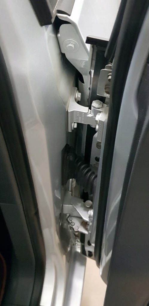 фото №3, Электропроводка дверь перед задняя vw golf v 5 plus la7w