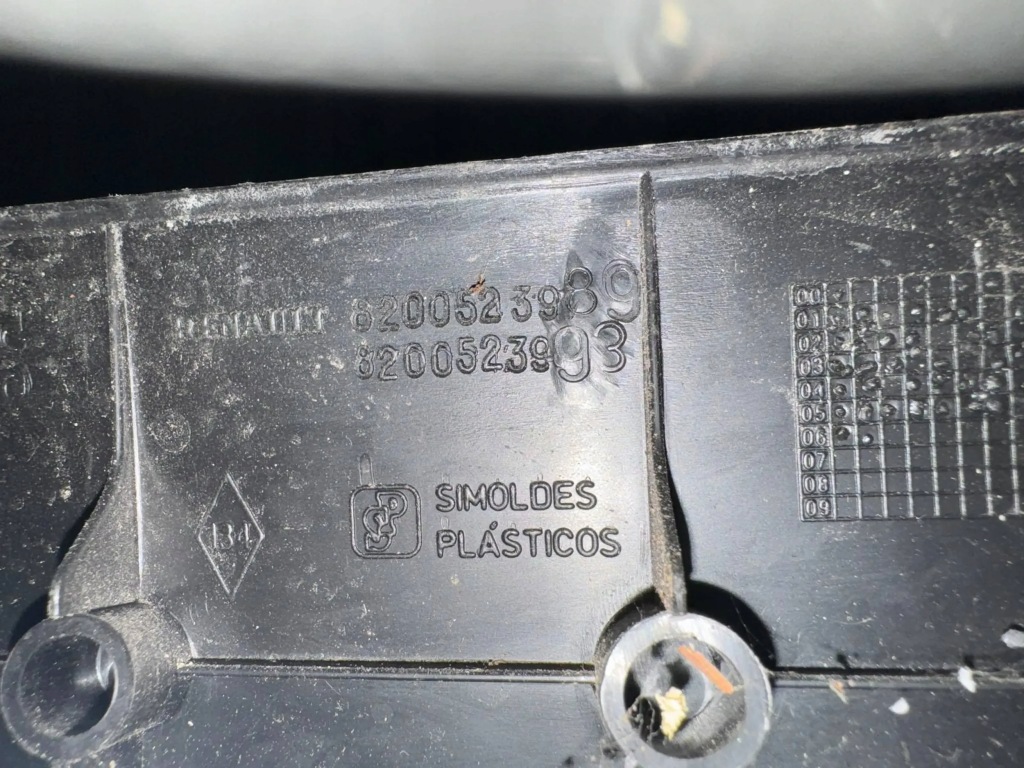 фото №4, Підніжка поріг правий перед renault trafic 8200523989