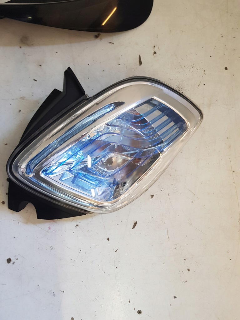 фото №6, Renault zoe лампа задняя левая правая